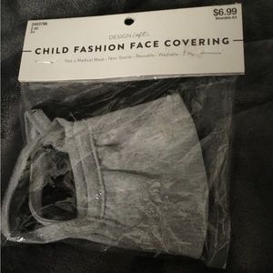 🆕 Children Fashion Face Mask / Coverings / Wearable Art / Black & Gray pair
